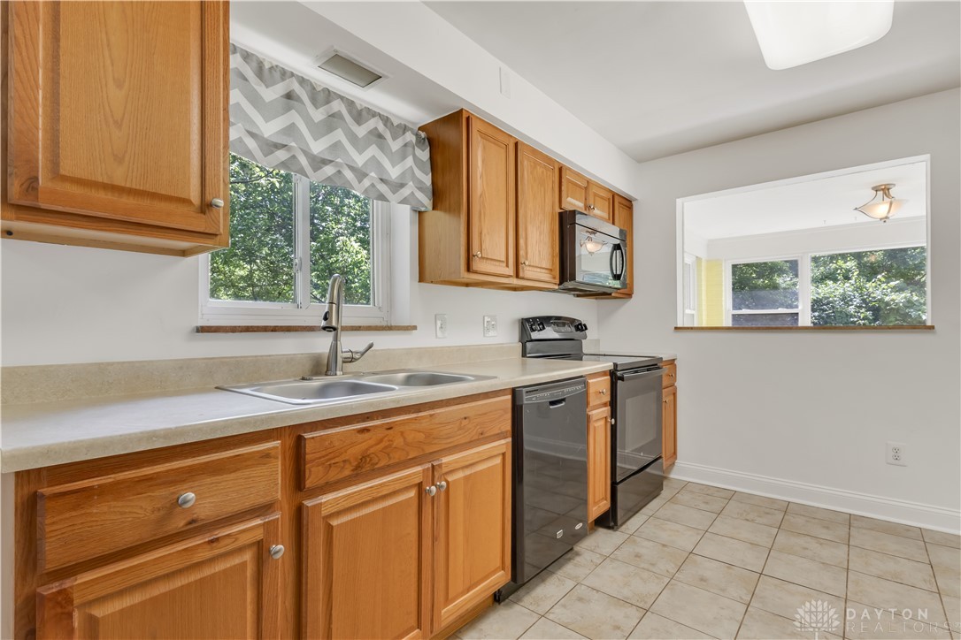 5386 Day Road, Colerain Twp, Ohio image 9
