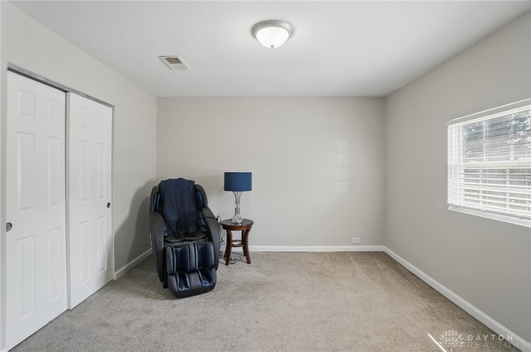 2110 S Lakeman Drive, Bellbrook, Ohio image 21