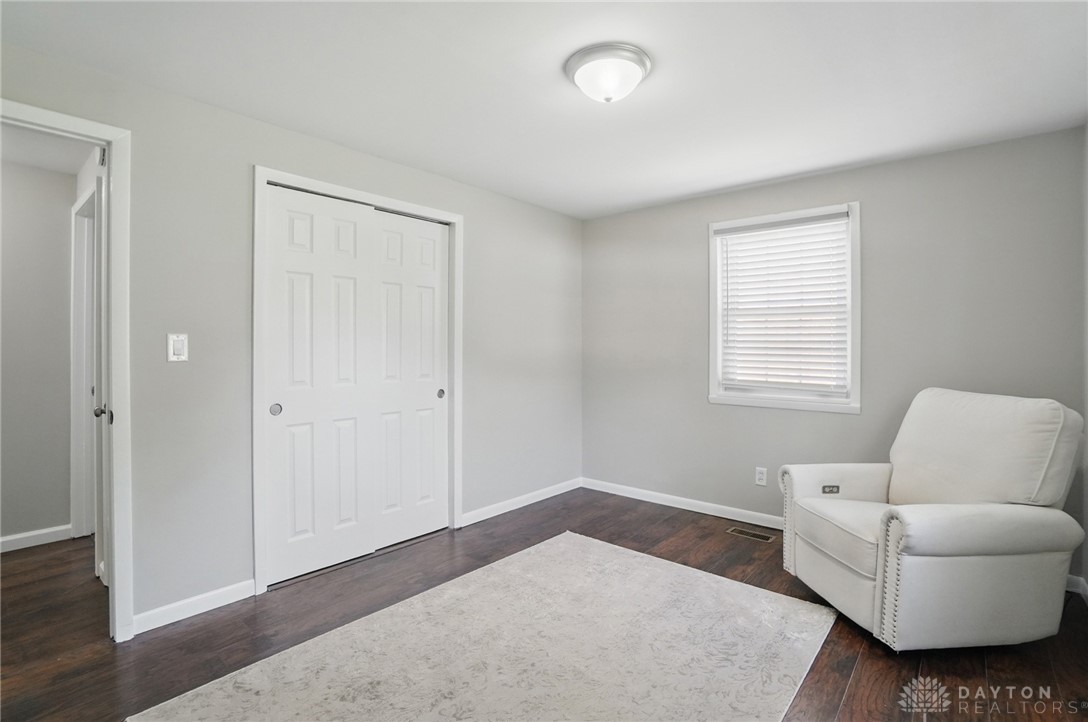 2110 S Lakeman Drive, Bellbrook, Ohio image 27
