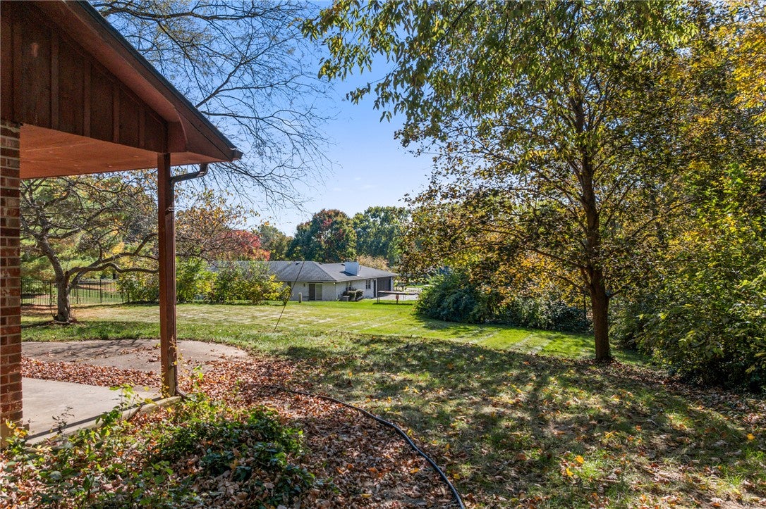 2933 Stauffer Drive