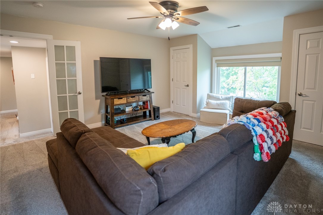 365 Springhouse Drive, Springboro, Ohio image 42