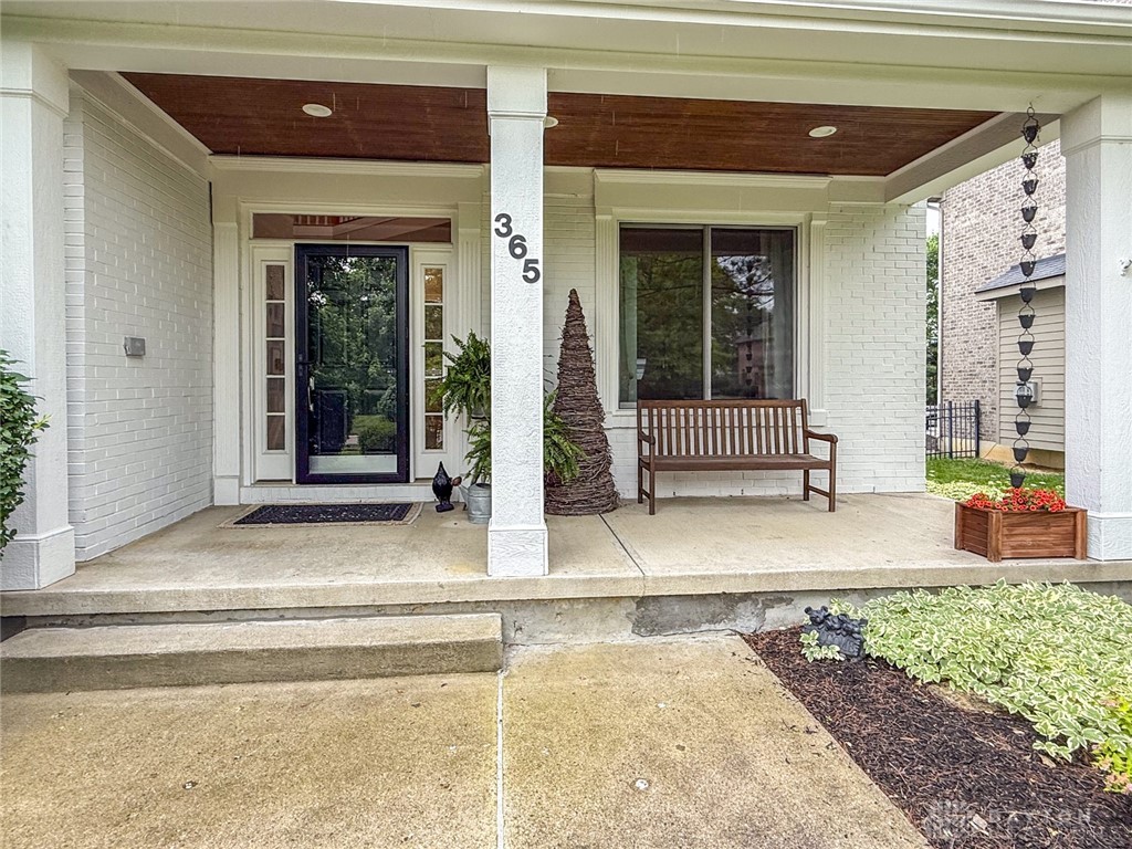 365 Springhouse Drive, Springboro, Ohio image 5