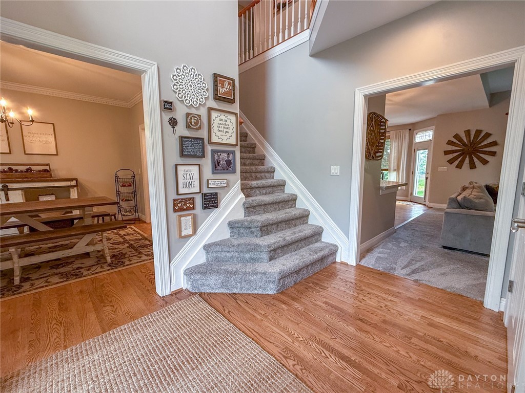 365 Springhouse Drive, Springboro, Ohio image 8