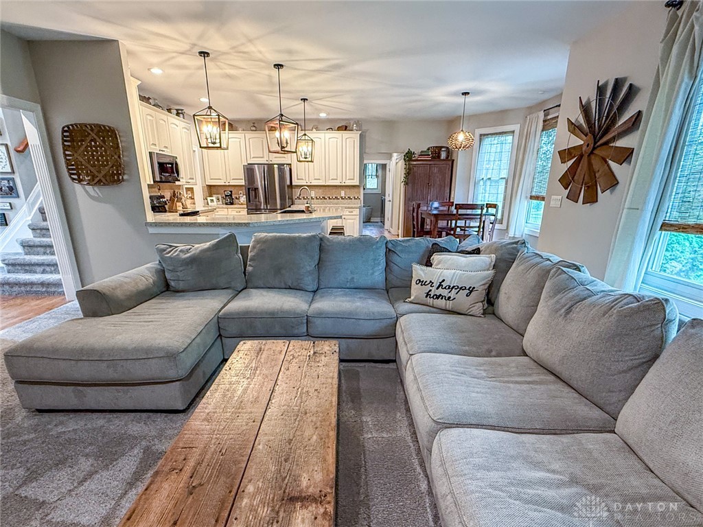 365 Springhouse Drive, Springboro, Ohio image 11