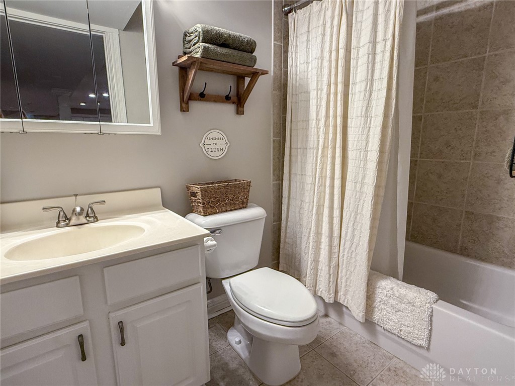 365 Springhouse Drive, Springboro, Ohio image 49