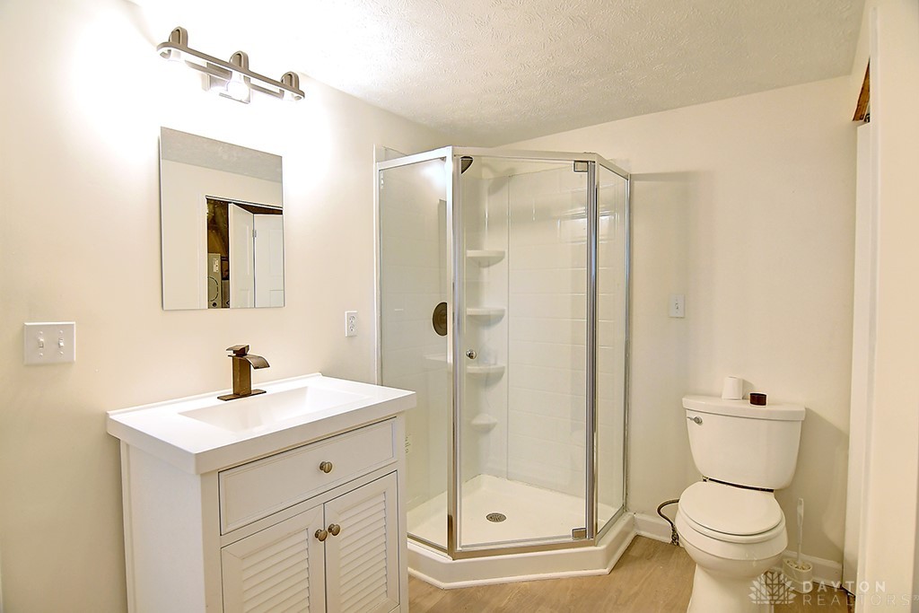 3417 Beechgrove Road, Moraine, Ohio image 23