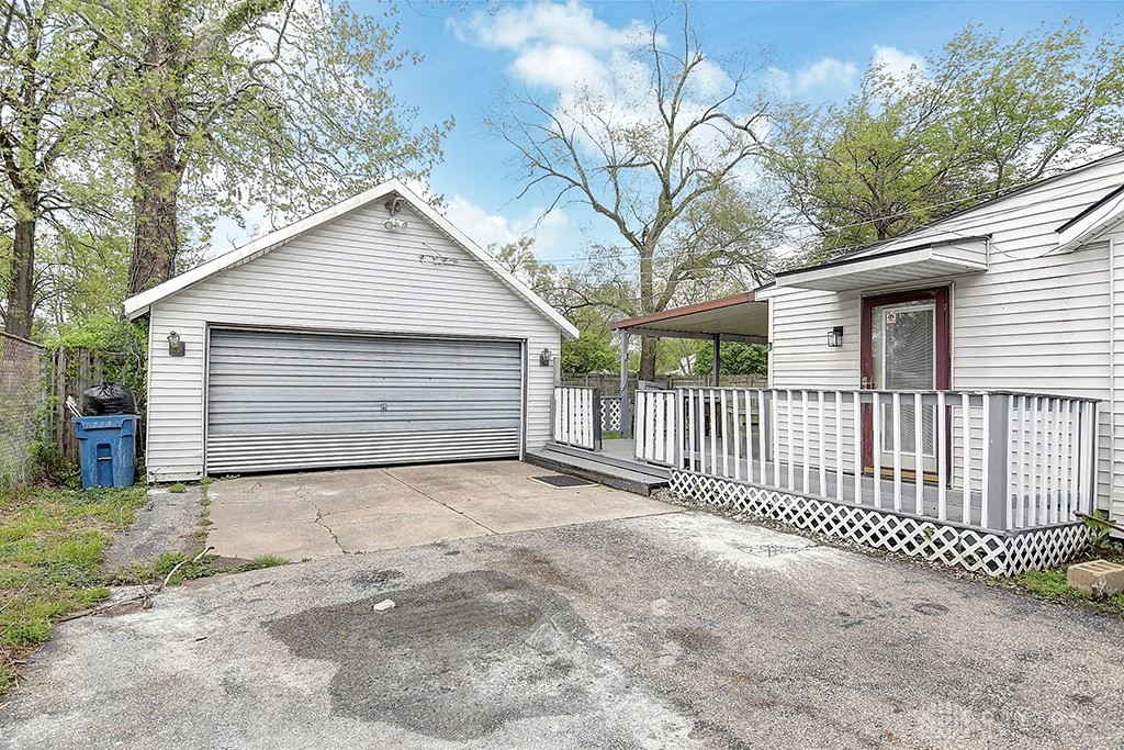 3417 Beechgrove Road, Moraine, Ohio image 4