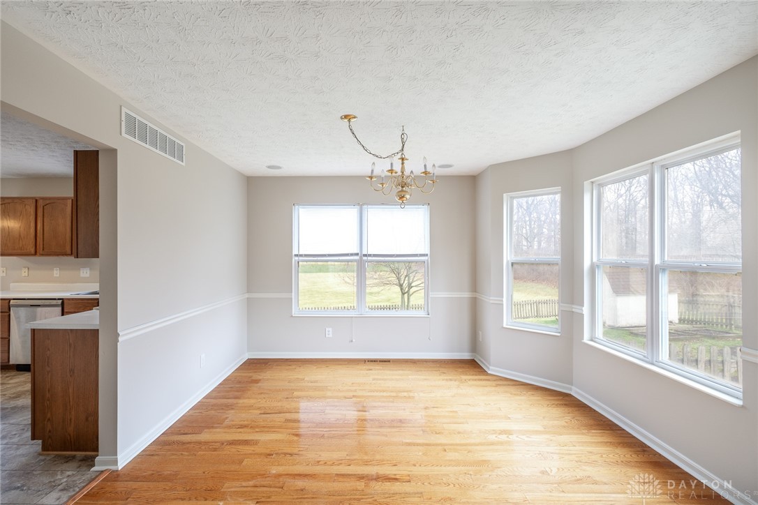 Huber Heights, Ohio 45424, United States, 4 Bedrooms Bedrooms, ,3 BathroomsBathrooms,Residential,Active,98746