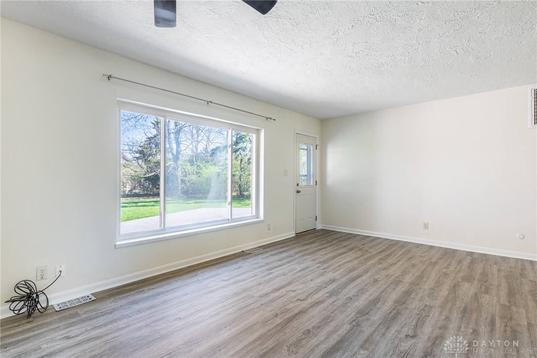 645 Brookfield Road, Dayton, Ohio image 6