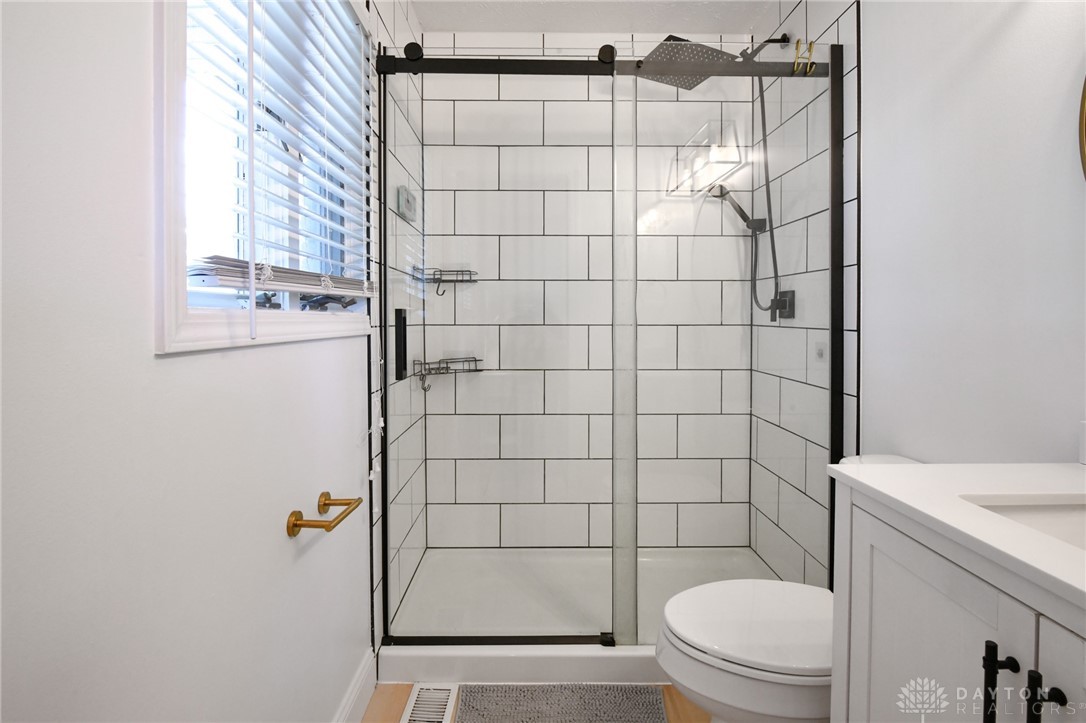 Xenia, Ohio 45385, United States, 4 Bedrooms Bedrooms, ,3 BathroomsBathrooms,Residential,Pending,171970