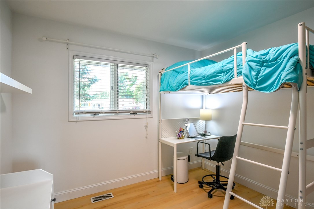 Xenia, Ohio 45385, United States, 4 Bedrooms Bedrooms, ,3 BathroomsBathrooms,Residential,Pending,171970