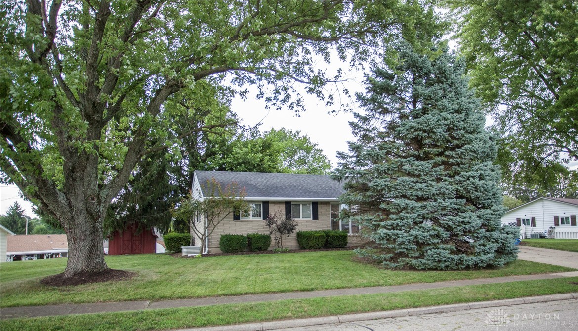 Xenia, Ohio 45385, United States, 4 Bedrooms Bedrooms, ,3 BathroomsBathrooms,Residential,Pending,171970