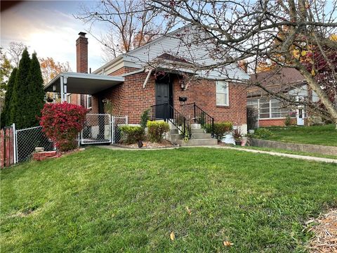 Photo of 248 Castlewood Avenue, Dayton, OH 45405 (MLS # 955563)