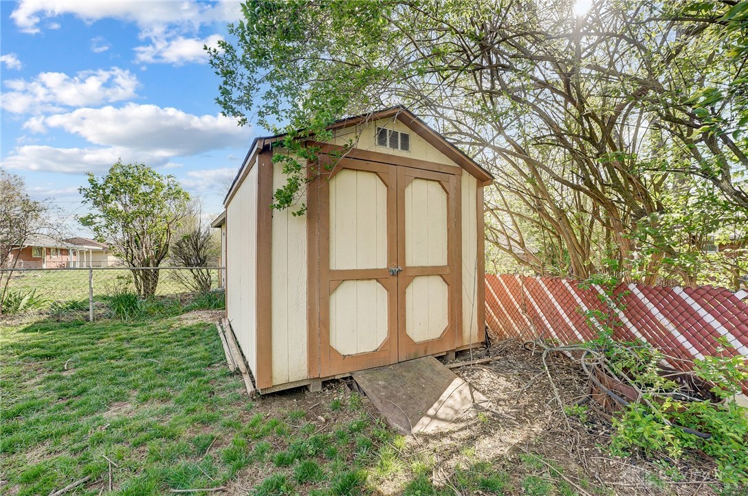 4741 Rexwood Drive, Dayton, Ohio image 28