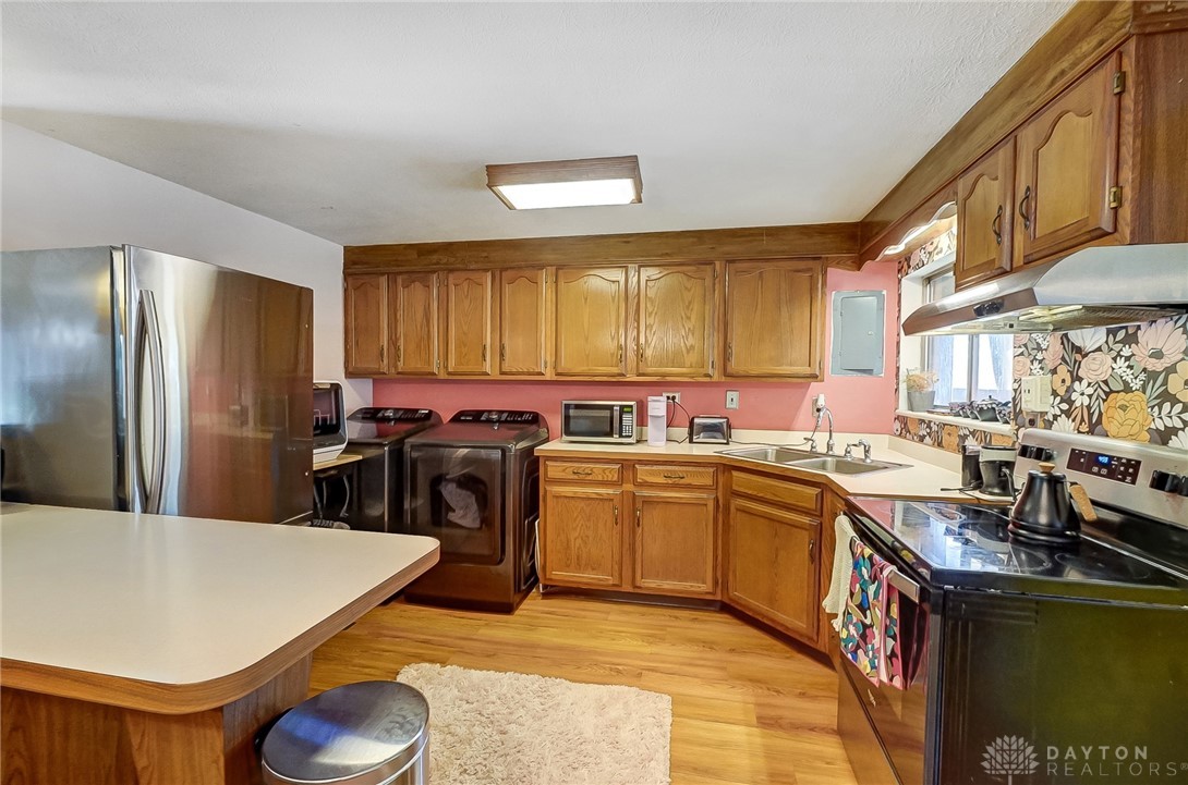 4741 Rexwood Drive, Dayton, Ohio image 10
