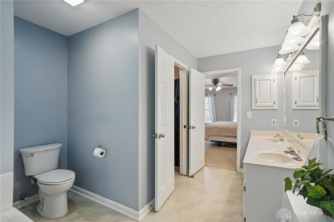 1835 Thornwood Court, Troy, Ohio image 34
