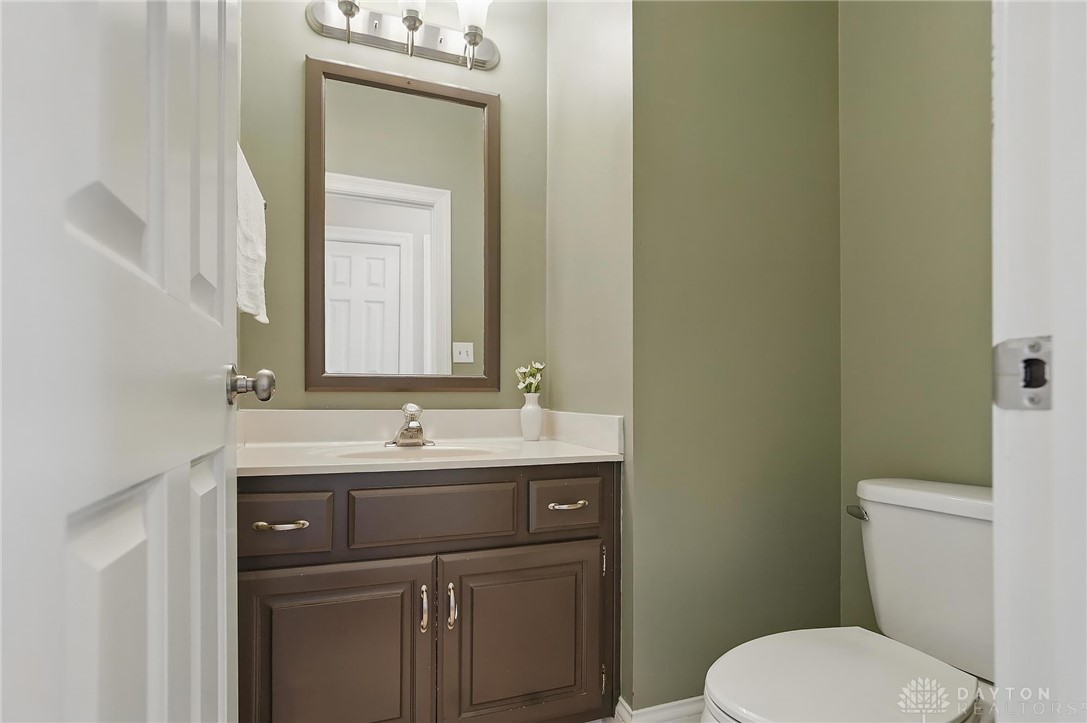 1835 Thornwood Court, Troy, Ohio image 26