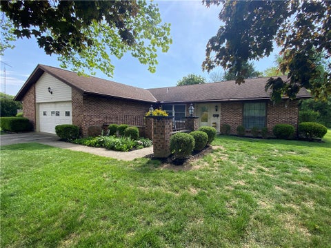 Homes For Sale - 911 Branford Road<br/> Miami County, Troy, OH 45373
