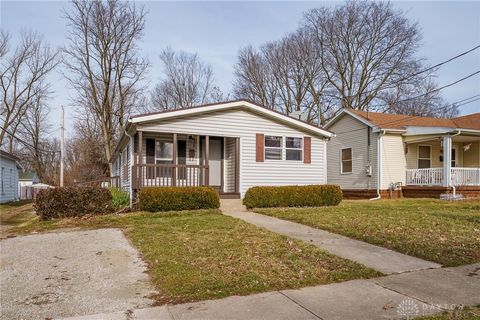454 E Church Street Xenia OH 45385
