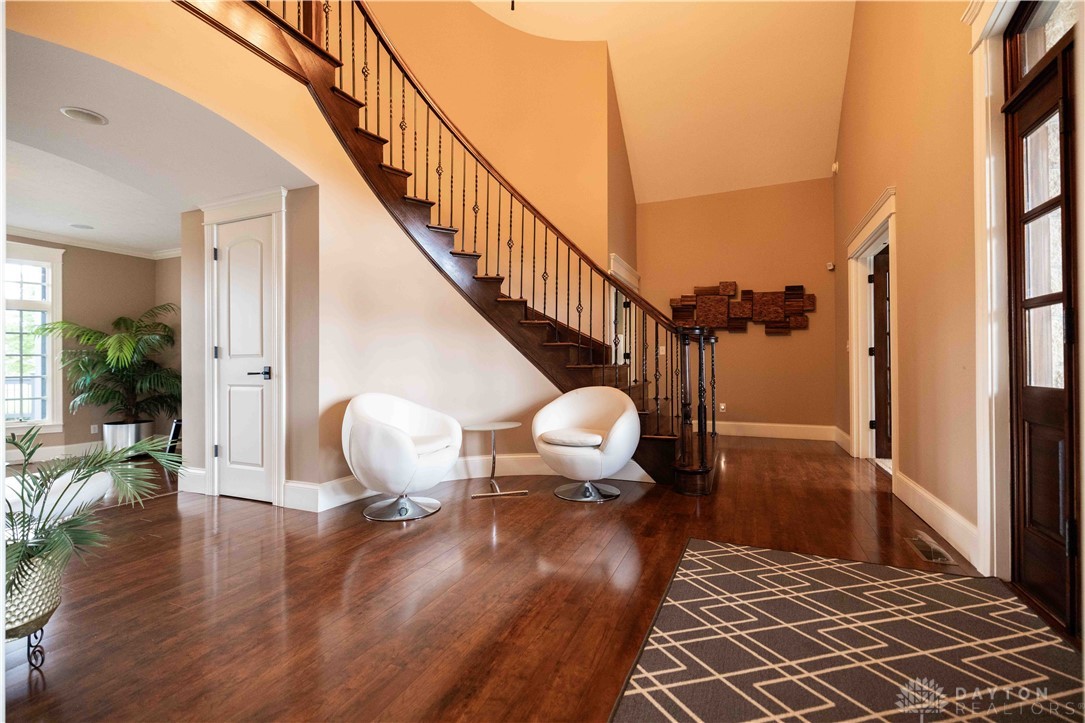 429 Braytonburne Drive, Springfield, Ohio image 7