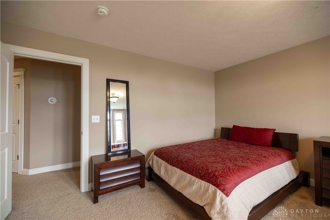 429 Braytonburne Drive, Springfield, Ohio image 38