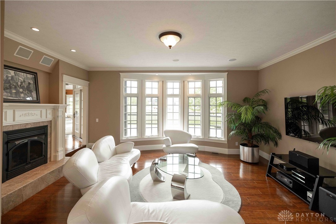 429 Braytonburne Drive, Springfield, Ohio image 10