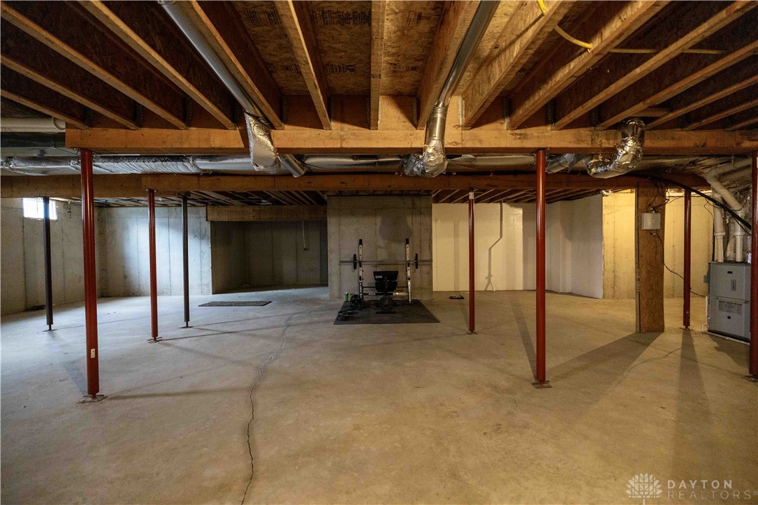 429 Braytonburne Drive, Springfield, Ohio image 46