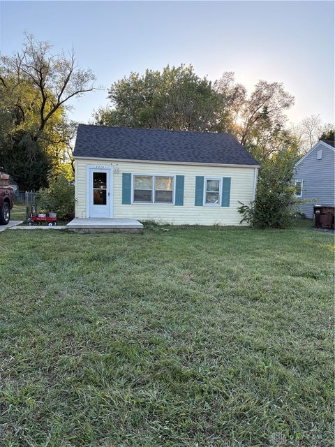 Homes For Sale - 2204 Hawthorne Street<br/> Middletown, OH 45042