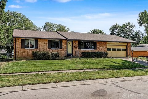 Homes For Sale - 6931 Rushleigh Road<br/> Clayton, OH 45322