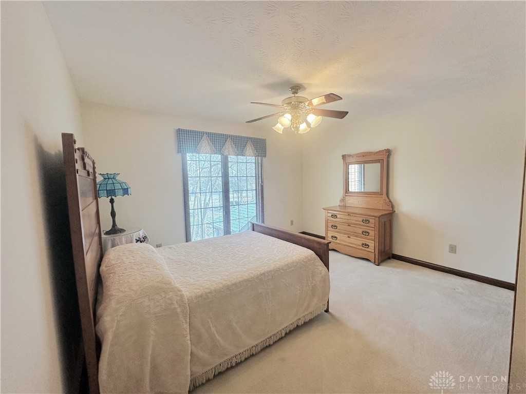 1730 Conwood Drive, Troy, Ohio image 37