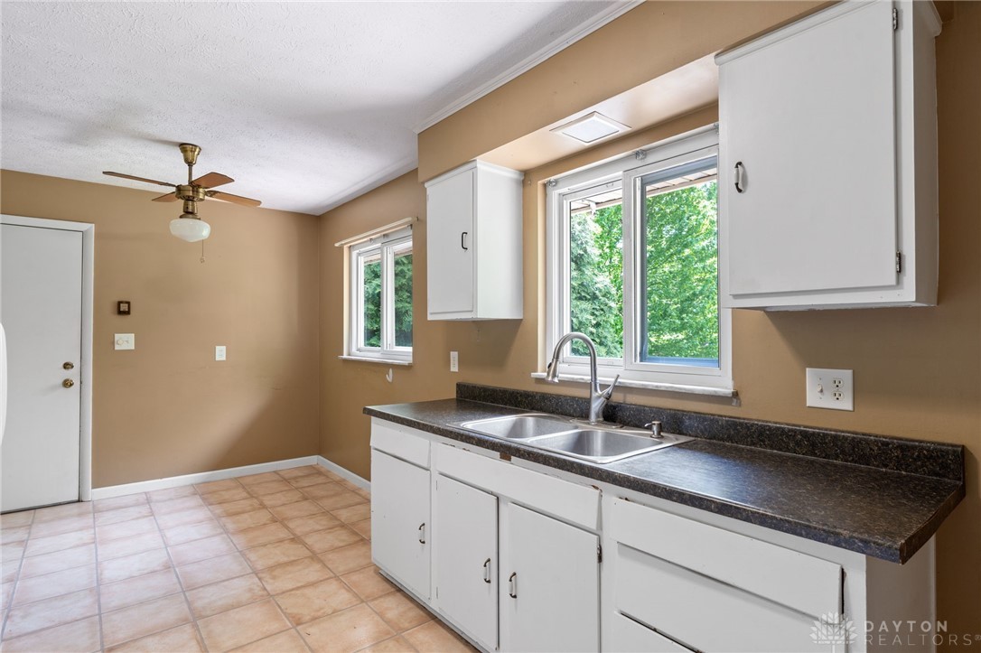 4195 N Linda Drive, Bellbrook, Ohio image 10