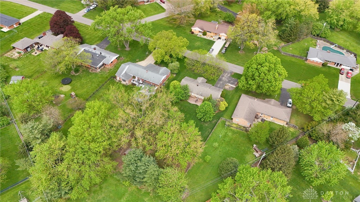 4195 N Linda Drive, Bellbrook, Ohio image 35