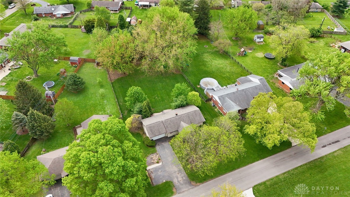 4195 N Linda Drive, Bellbrook, Ohio image 32