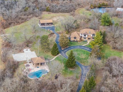 Photo of 5561 Benner Road, Miamisburg, OH 45342 (MLS # 949731)