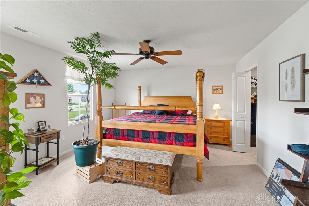 1194 Lisa Marie Drive, Xenia, Ohio image 8