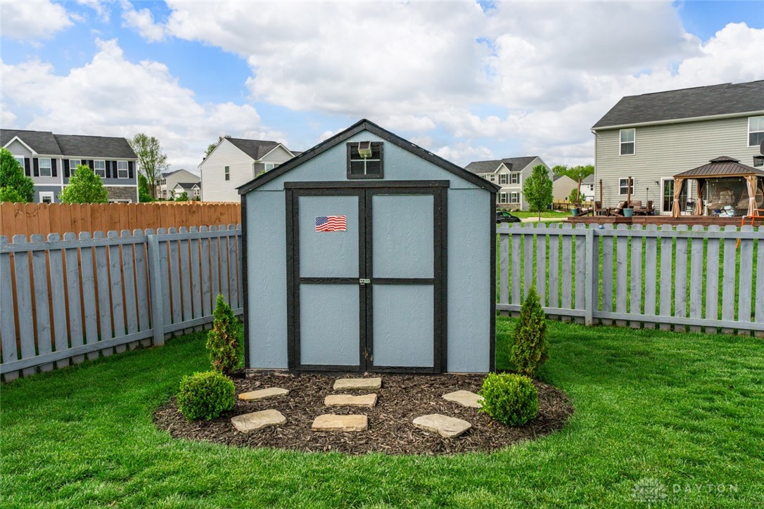1194 Lisa Marie Drive, Xenia, Ohio image 18