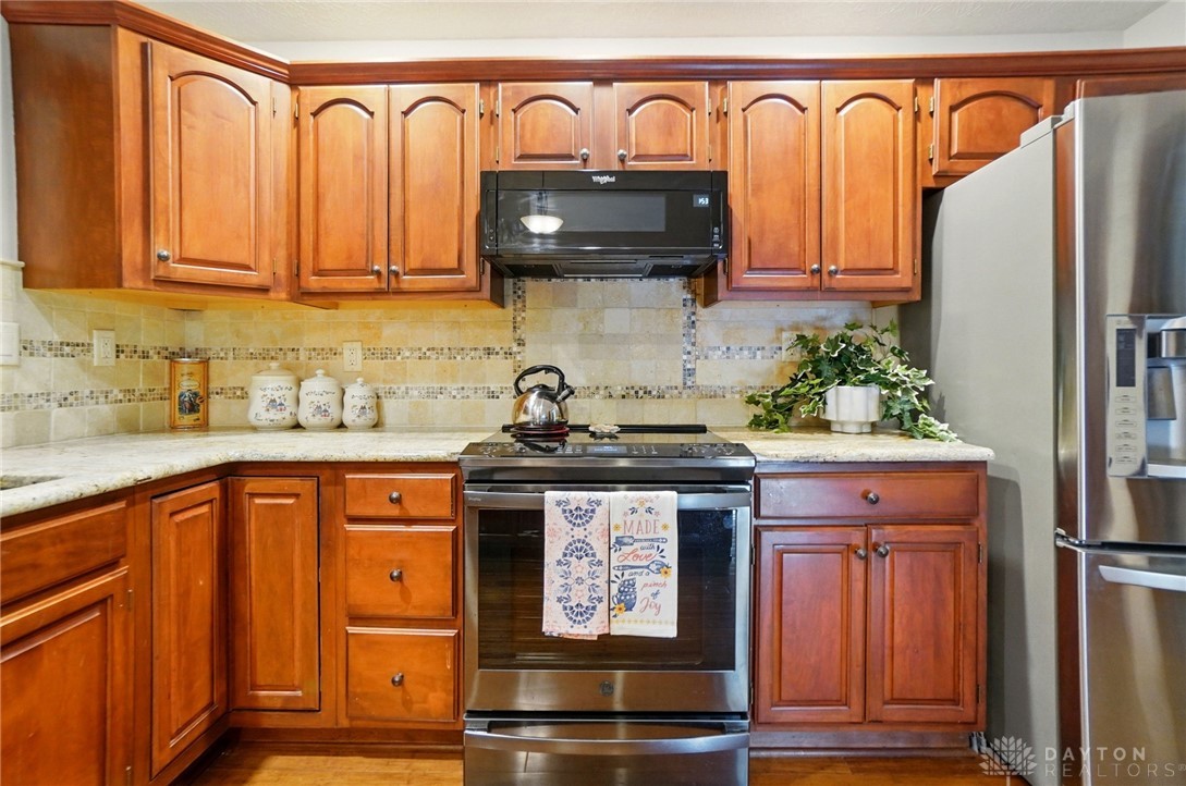 2152 Hidden Woods Boulevard, Beavercreek, Ohio image 20