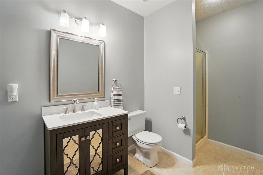 2152 Hidden Woods Boulevard, Beavercreek, Ohio image 47