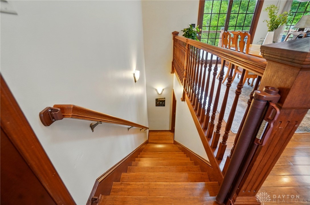 2152 Hidden Woods Boulevard, Beavercreek, Ohio image 38