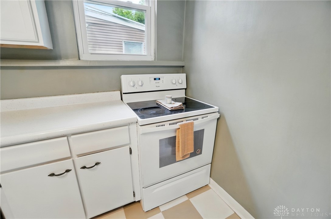 2344 Quatman Avenue, Norwood, Ohio image 24