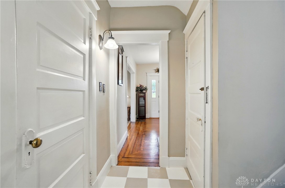 2344 Quatman Avenue, Norwood, Ohio image 26