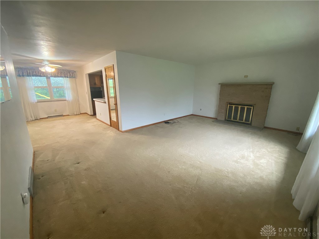 110 N Kimmel Road, Clayton, Ohio image 2