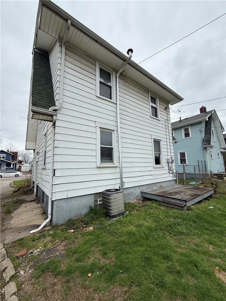 2122 S Smithville Road