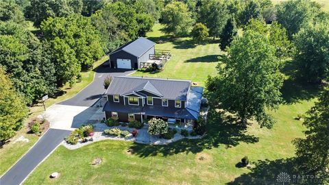 Photo of 4167 Harveysburg Road, Waynesville, OH 45068 (MLS # 943033)
