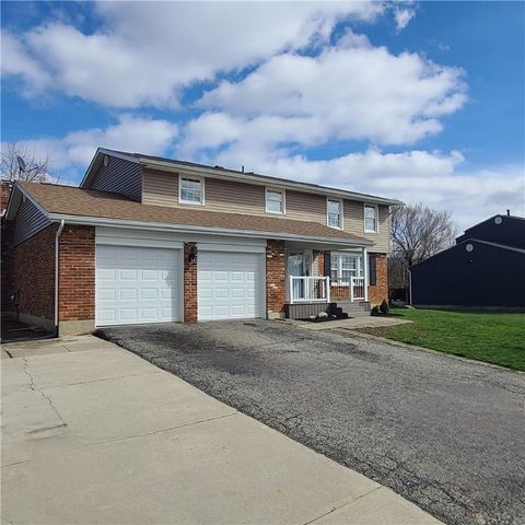 Photo of 5550 Olive Tree Drive, Dayton, OH 45426 (MLS # 952525)