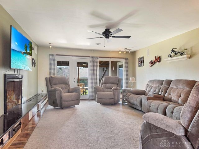 141 Madison Avenue, Urbana, Ohio image 24