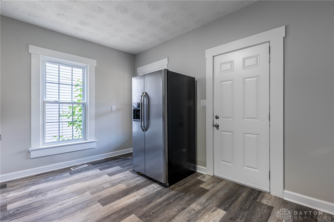 Dayton, Ohio 45404, United States, 2 Bedrooms Bedrooms, ,2 BathroomsBathrooms,Residential,Active,190643