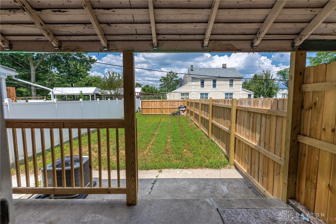 Dayton, Ohio 45404, United States, 2 Bedrooms Bedrooms, ,2 BathroomsBathrooms,Residential,Active,190643