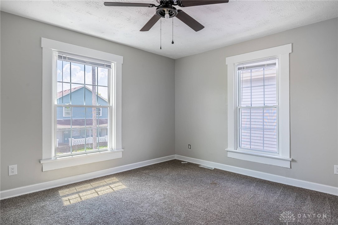 Dayton, Ohio 45404, United States, 2 Bedrooms Bedrooms, ,2 BathroomsBathrooms,Residential,Active,190643