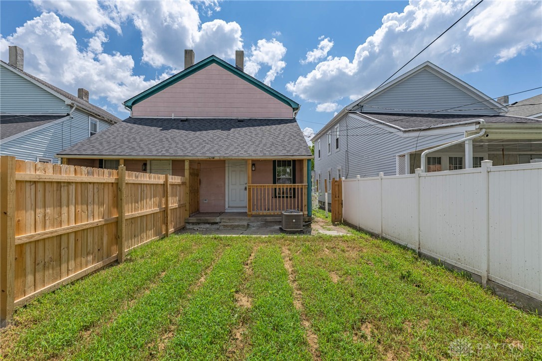 Dayton, Ohio 45404, United States, 2 Bedrooms Bedrooms, ,2 BathroomsBathrooms,Residential,Active,190643